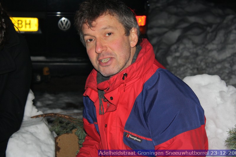 adelheidstraatsneeuwhutborrel200909.jpg