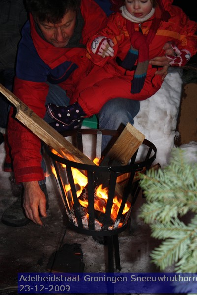 adelheidstraatsneeuwhutborrel200915.jpg