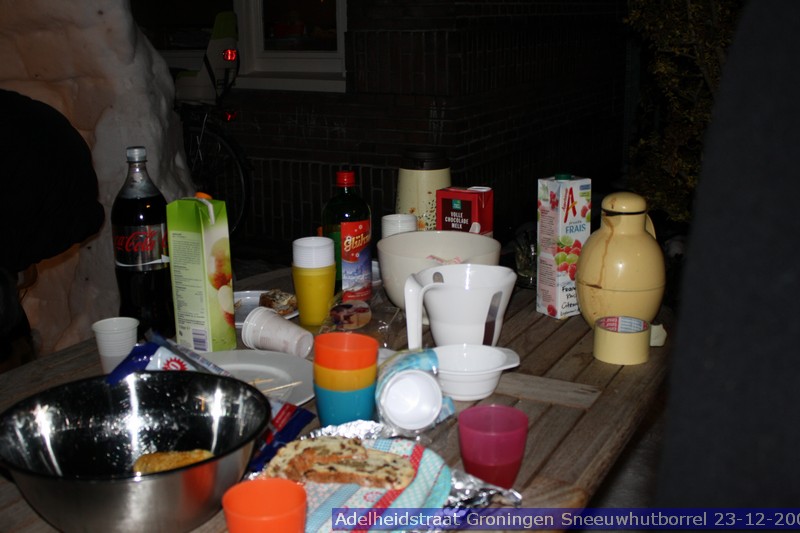 adelheidstraatsneeuwhutborrel200917.jpg
